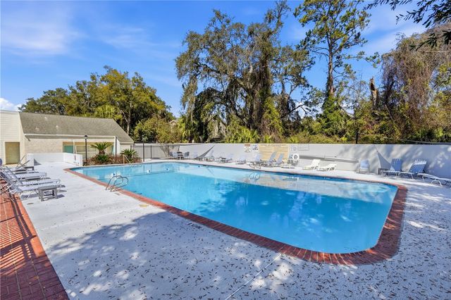 1000 Mallery Street Ext J77, St Simons Island, GA 31522