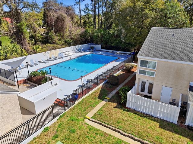 1000 Mallery Street Ext J77, St Simons Island, GA 31522