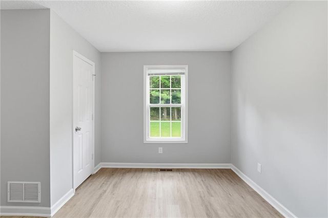 32 Saddle Lane NW, Cartersville, GA 30121