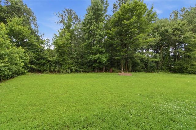 32 Saddle Lane NW, Cartersville, GA 30121