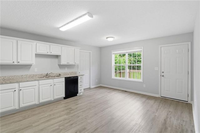32 Saddle Lane NW, Cartersville, GA 30121