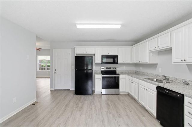 32 Saddle Lane NW, Cartersville, GA 30121