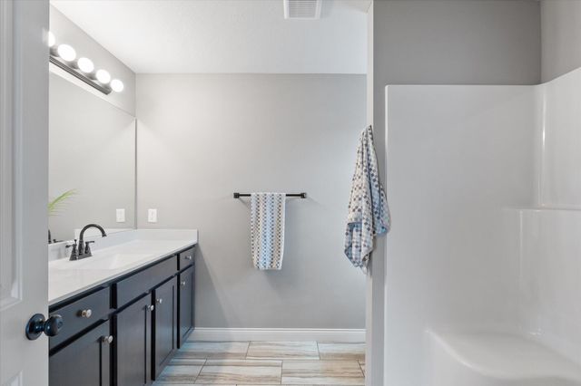 5506 MURFREESBORO DR, Columbia, MO 65201