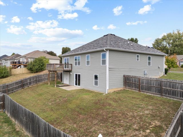 5506 MURFREESBORO DR, Columbia, MO 65201