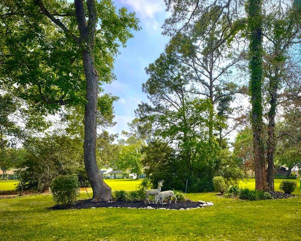 13127 Paradise Valley Drive, Houston, TX 77069