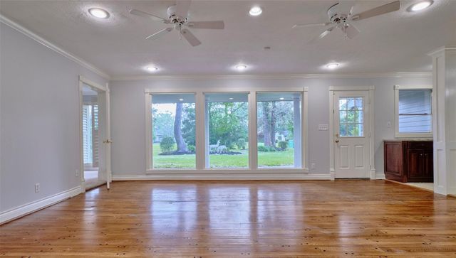 13127 Paradise Valley Drive, Houston, TX 77069