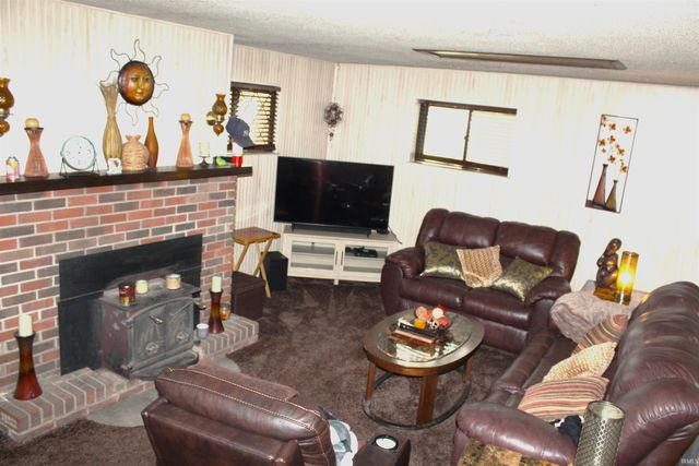 1105 N 170 W, Angola, IN 46703