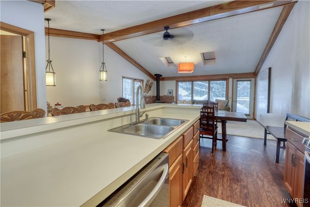 11 Creekside, Ellicottville, NY 14731