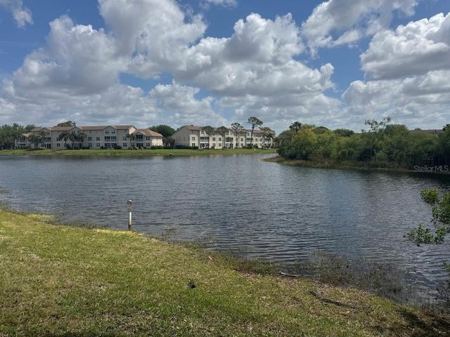 4037 CROCKERS LAKE BOULEVARD 25, Sarasota, FL 34238