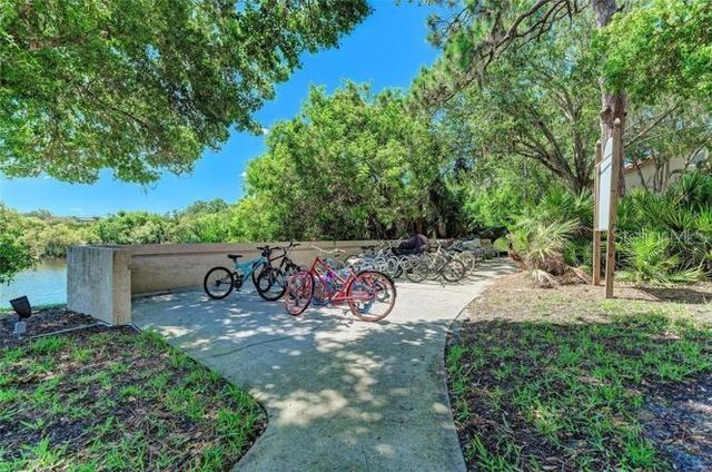 4037 CROCKERS LAKE BOULEVARD 25, Sarasota, FL 34238