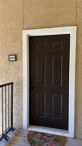 4037 CROCKERS LAKE BOULEVARD 25, Sarasota, FL 34238