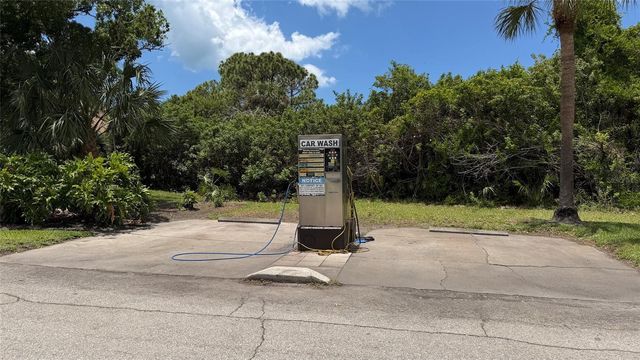 4037 CROCKERS LAKE BOULEVARD 25, Sarasota, FL 34238
