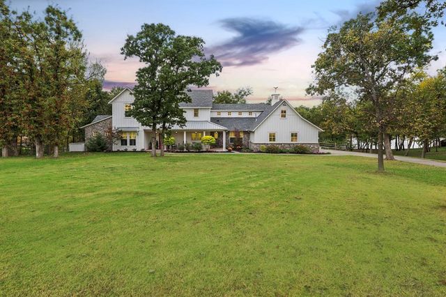 2717 Walking Woods Trail, Jones, OK 73049