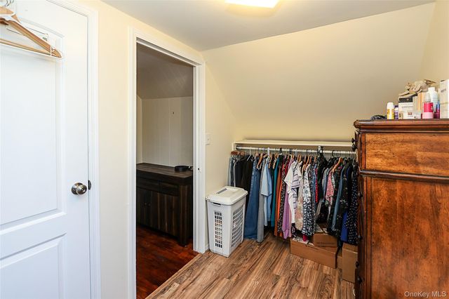 608 Terrace Place, North Baldwin, NY 11510