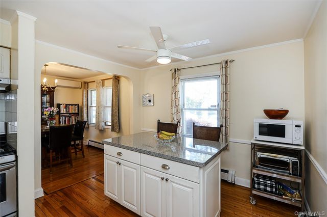 608 Terrace Place, North Baldwin, NY 11510