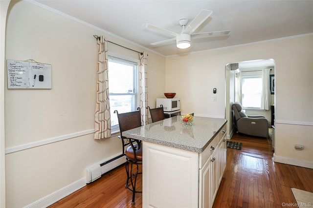 608 Terrace Place, North Baldwin, NY 11510