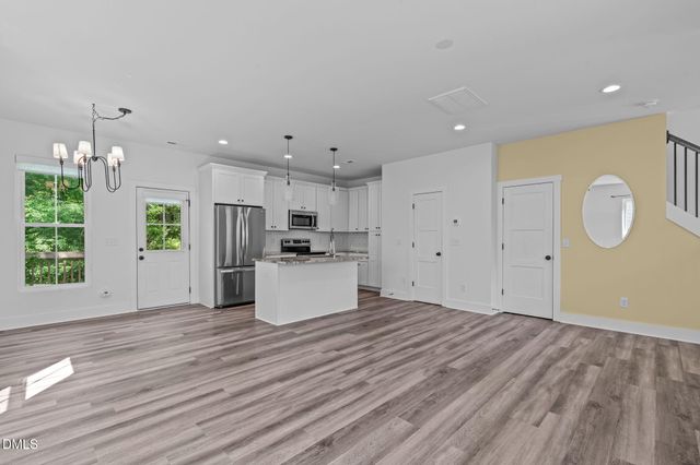 2801b Cannada Avenue, Durham, NC 27704