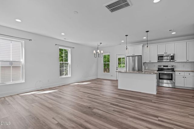 2801b Cannada Avenue, Durham, NC 27704