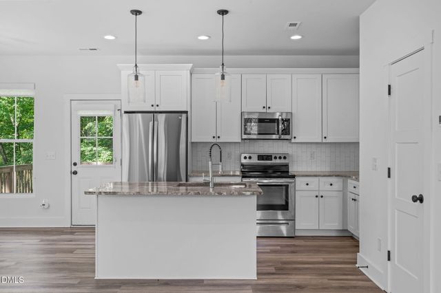 2801b Cannada Avenue, Durham, NC 27704