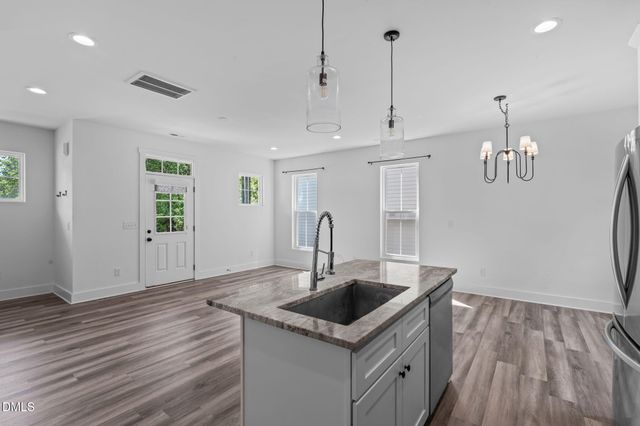 2801b Cannada Avenue, Durham, NC 27704