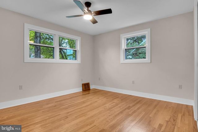 350 E ROOSEVELT AVE, Middletown, PA 17057