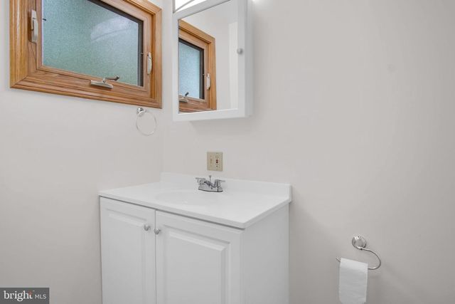 350 E ROOSEVELT AVE, Middletown, PA 17057