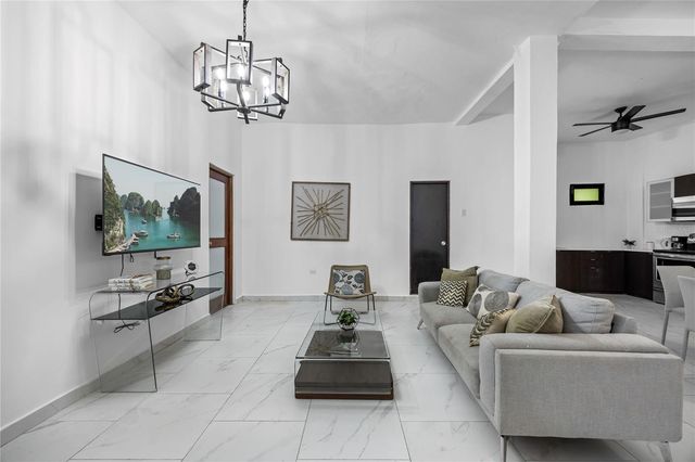 152 LUNA, San Juan, PR 00901