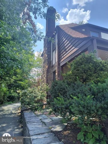 522 BROOKFIELD RD, Drexel Hill, PA 19026