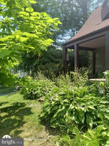 522 BROOKFIELD RD, Drexel Hill, PA 19026