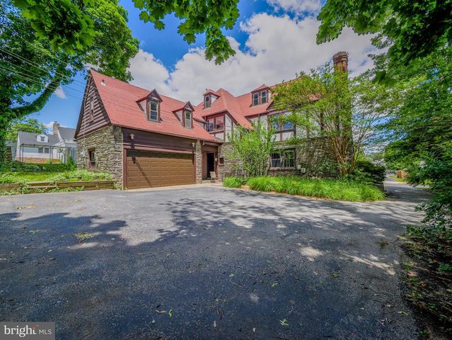 522 BROOKFIELD RD, Drexel Hill, PA 19026
