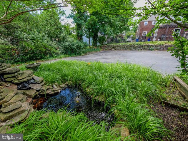 522 BROOKFIELD RD, Drexel Hill, PA 19026
