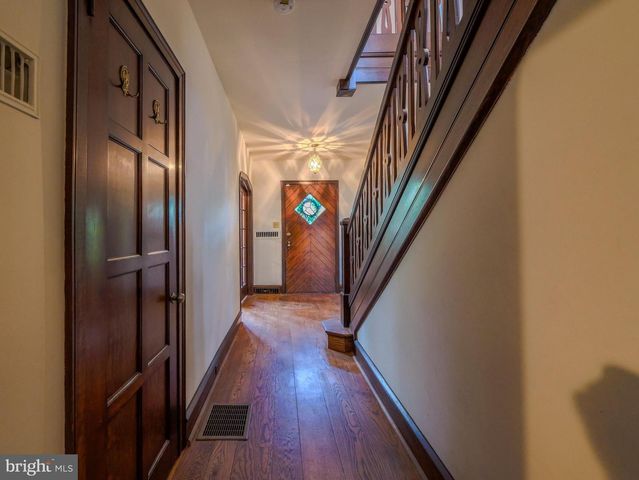 522 BROOKFIELD RD, Drexel Hill, PA 19026