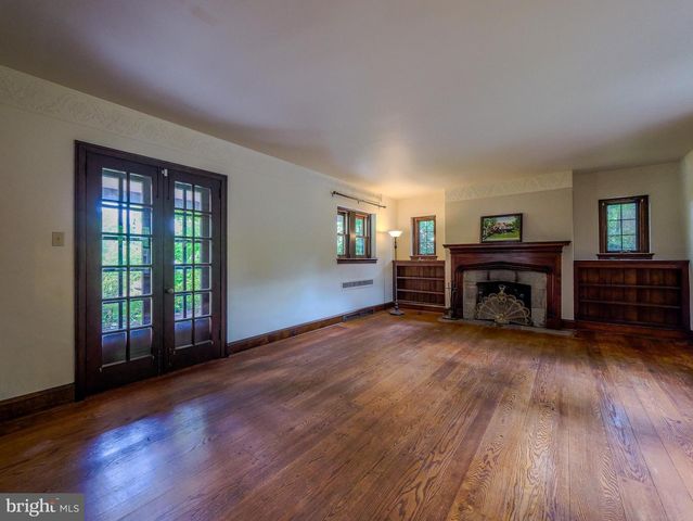 522 BROOKFIELD RD, Drexel Hill, PA 19026