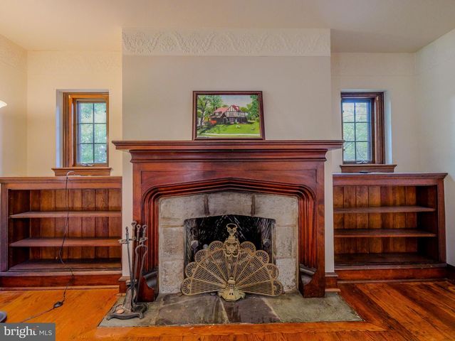 522 BROOKFIELD RD, Drexel Hill, PA 19026
