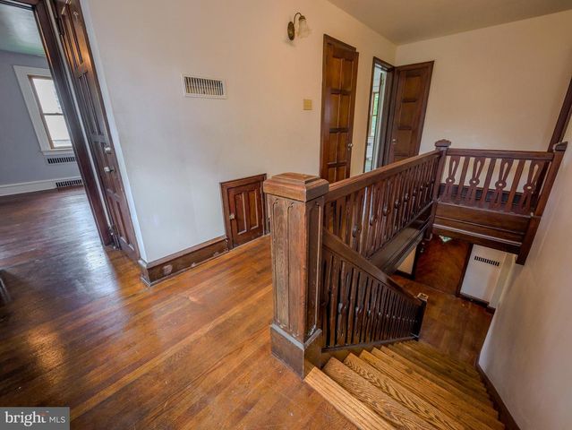 522 BROOKFIELD RD, Drexel Hill, PA 19026
