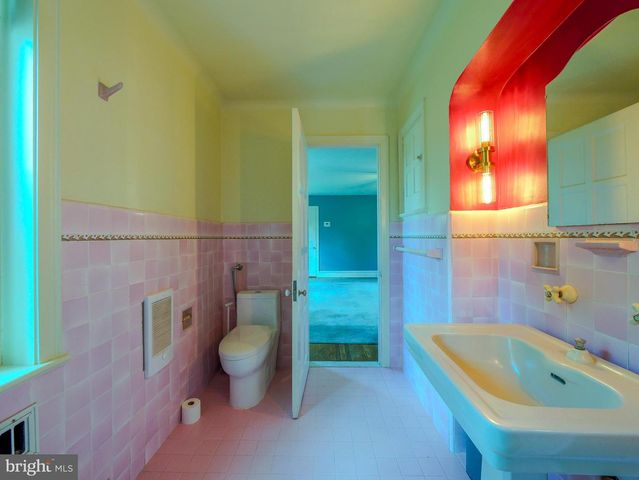 522 BROOKFIELD RD, Drexel Hill, PA 19026