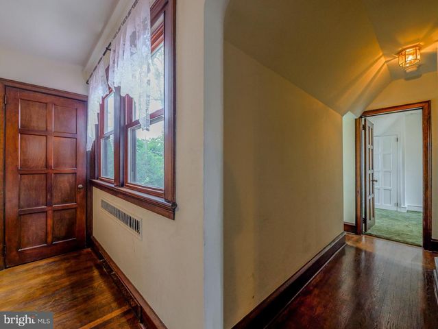 522 BROOKFIELD RD, Drexel Hill, PA 19026
