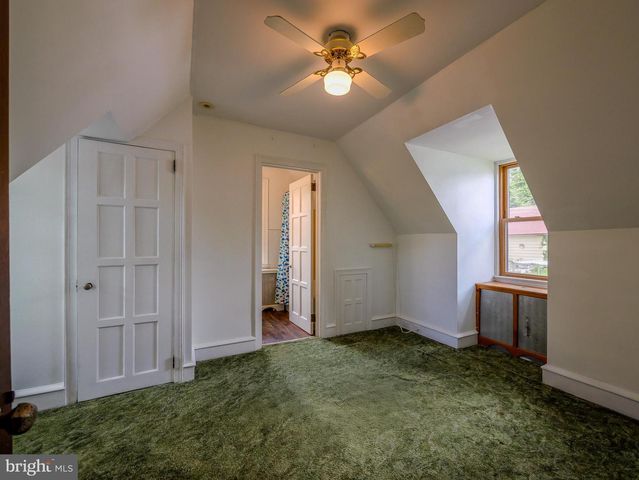 522 BROOKFIELD RD, Drexel Hill, PA 19026