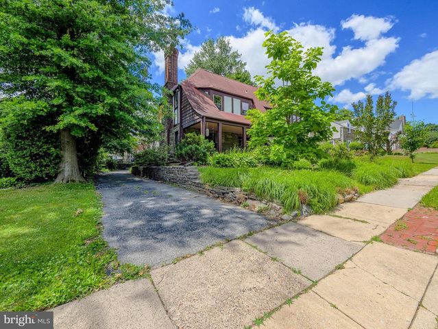 522 BROOKFIELD RD, Drexel Hill, PA 19026