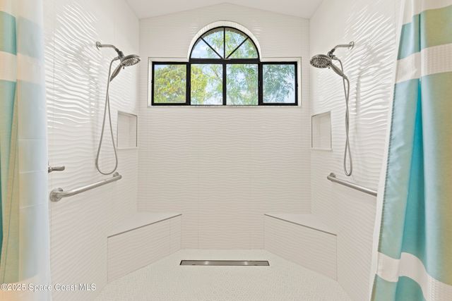 826 Hunan Street NE, Palm Bay, FL 32907