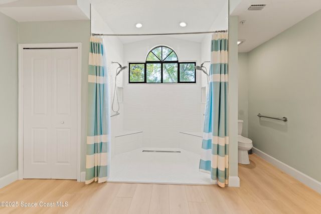 826 Hunan Street NE, Palm Bay, FL 32907