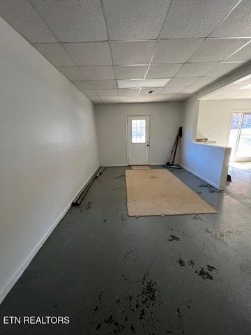 1367 highway 116, Caryville, TN 37714