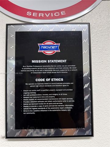 330 NW 171st St, North Miami Beach, FL 33169