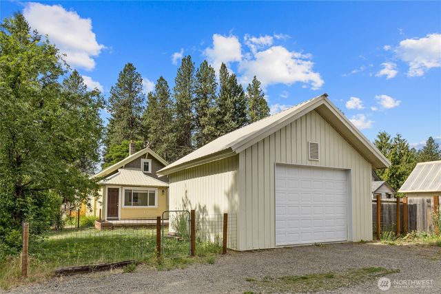 606 W 2nd Street, Cle Elum, WA 98922