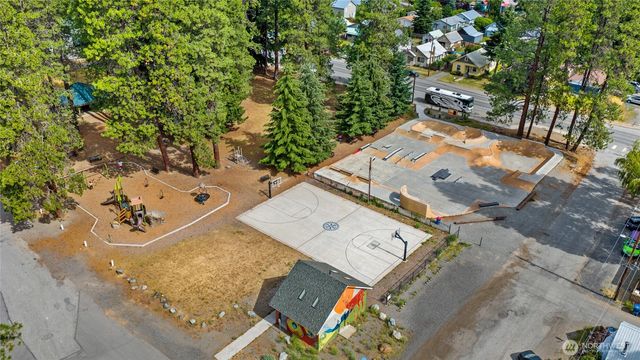 606 W 2nd Street, Cle Elum, WA 98922