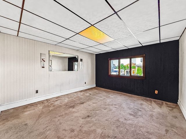 38 Adams Ave, Everett, MA 02149