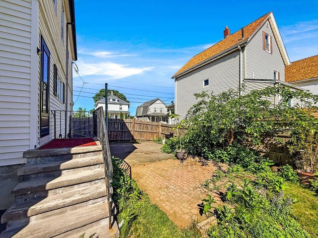 38 Adams Ave, Everett, MA 02149
