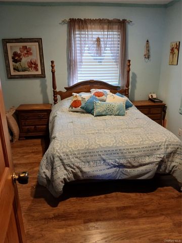 25 Campbell Street, Patchogue, NY 11772