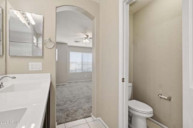 1947 N 77TH Glen, Phoenix, AZ 85035