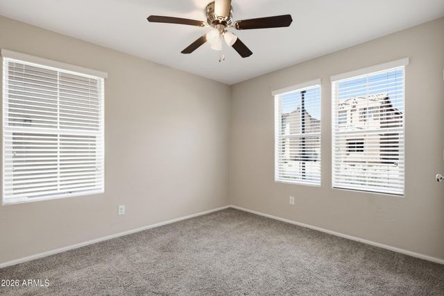 1947 N 77TH Glen, Phoenix, AZ 85035